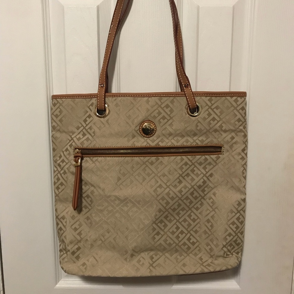 Tommy Hilfiger Purse